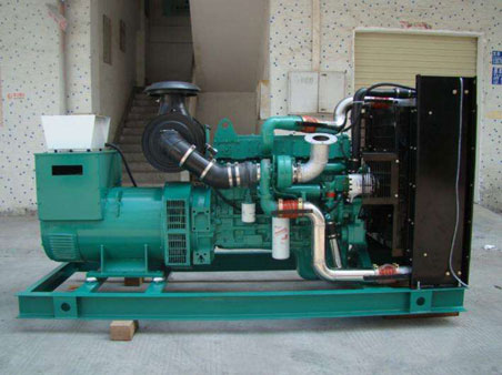 苏仙1100kw康明斯柴油发电机组图片 苏仙1100kw康明斯柴油发电机组图片
